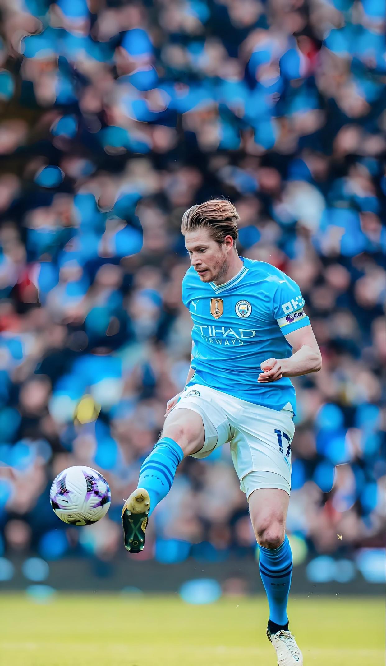 🚨 去年夏天，曼联对鲁本·阿莫里姆的追求如此坚决，甚至准备以4000万英镑的价格出售科比·梅诺。